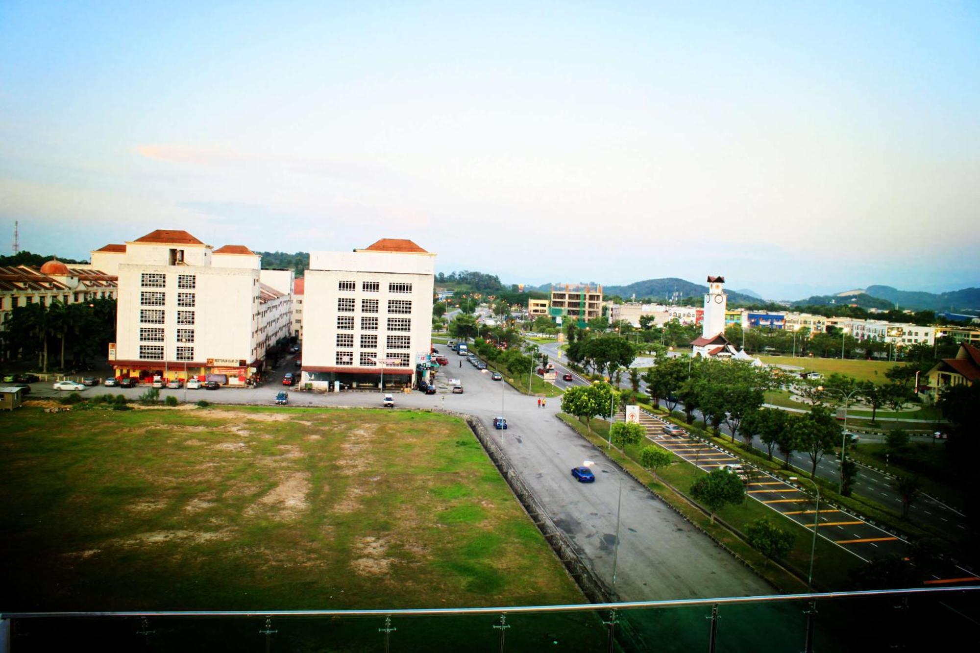 Hotel Time Boutique Nilai Exterior foto